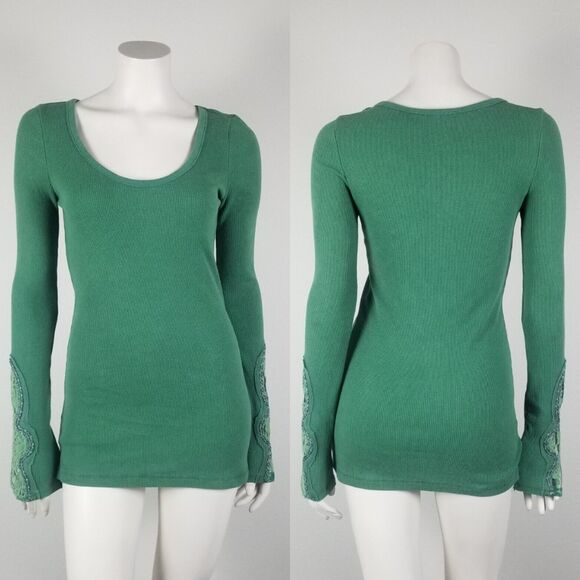 Free People Rare Crafty Cuff Green and Blush Thermal Top Bundle (2) Size Medium - Picture 3 of 13